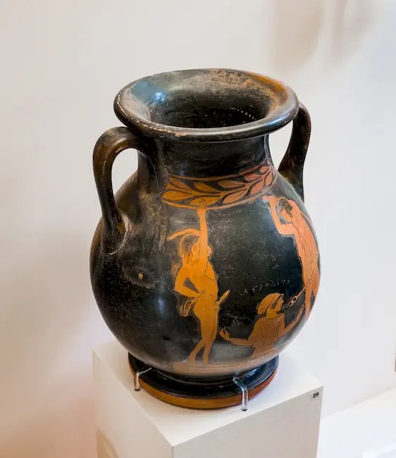 Erichthonios Painter - Arv 1218 2 - Birth Of Aphrodite - Draped Youths- Rhodos Am 12454 - 